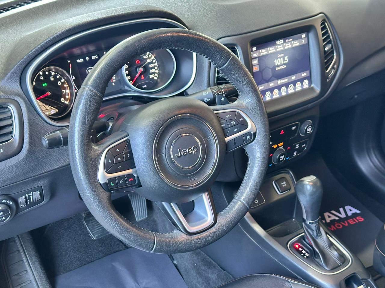 Foto número 550997 do veiculo