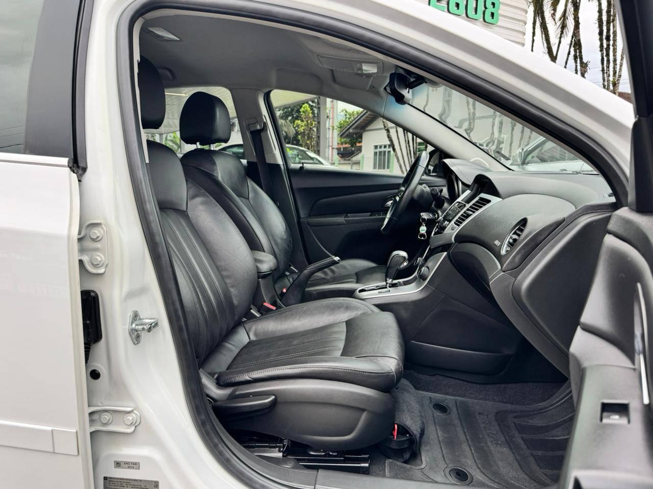 Foto número 575402 do veiculo