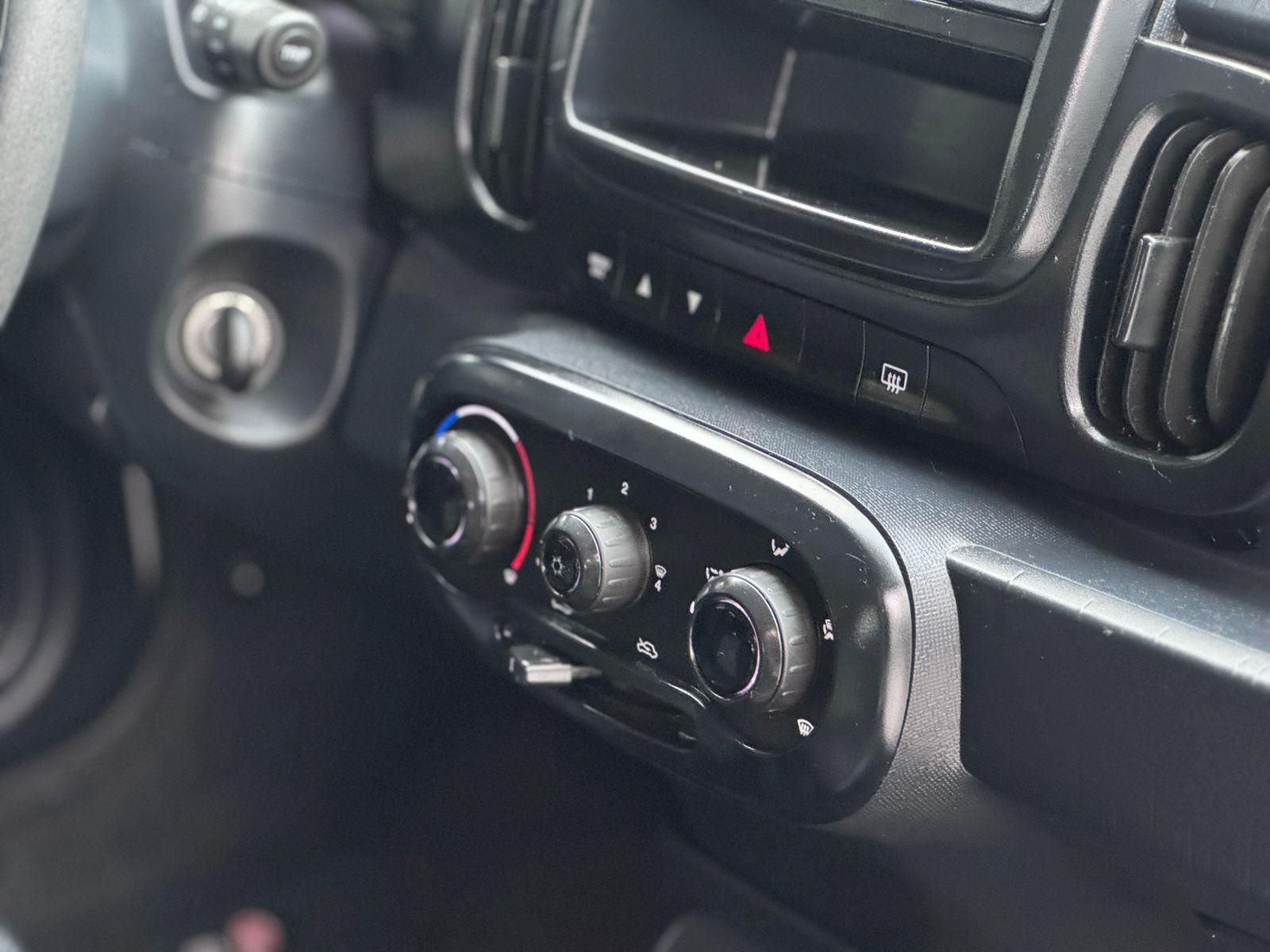 Foto número 569865 do veiculo