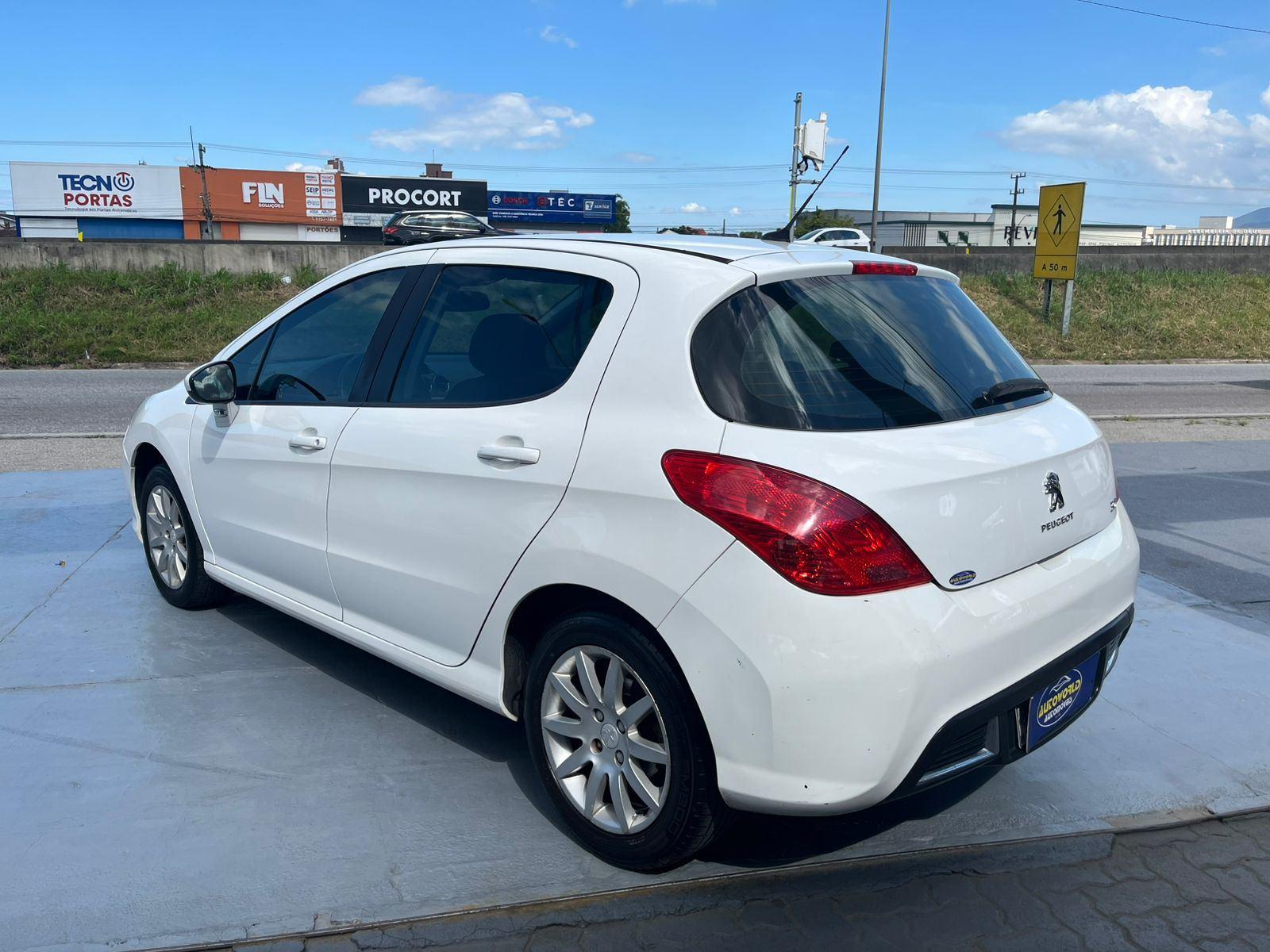 Foto número 576735 do veiculo