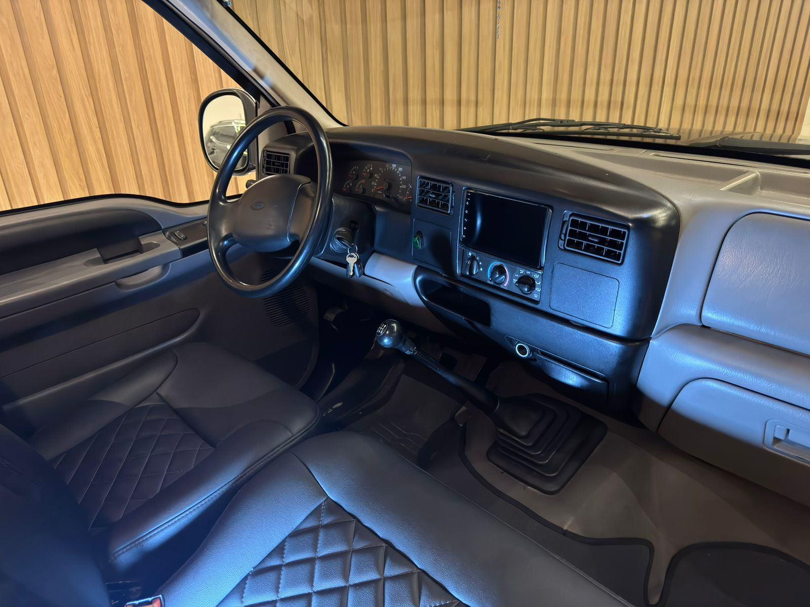 Foto número 578666 do veiculo