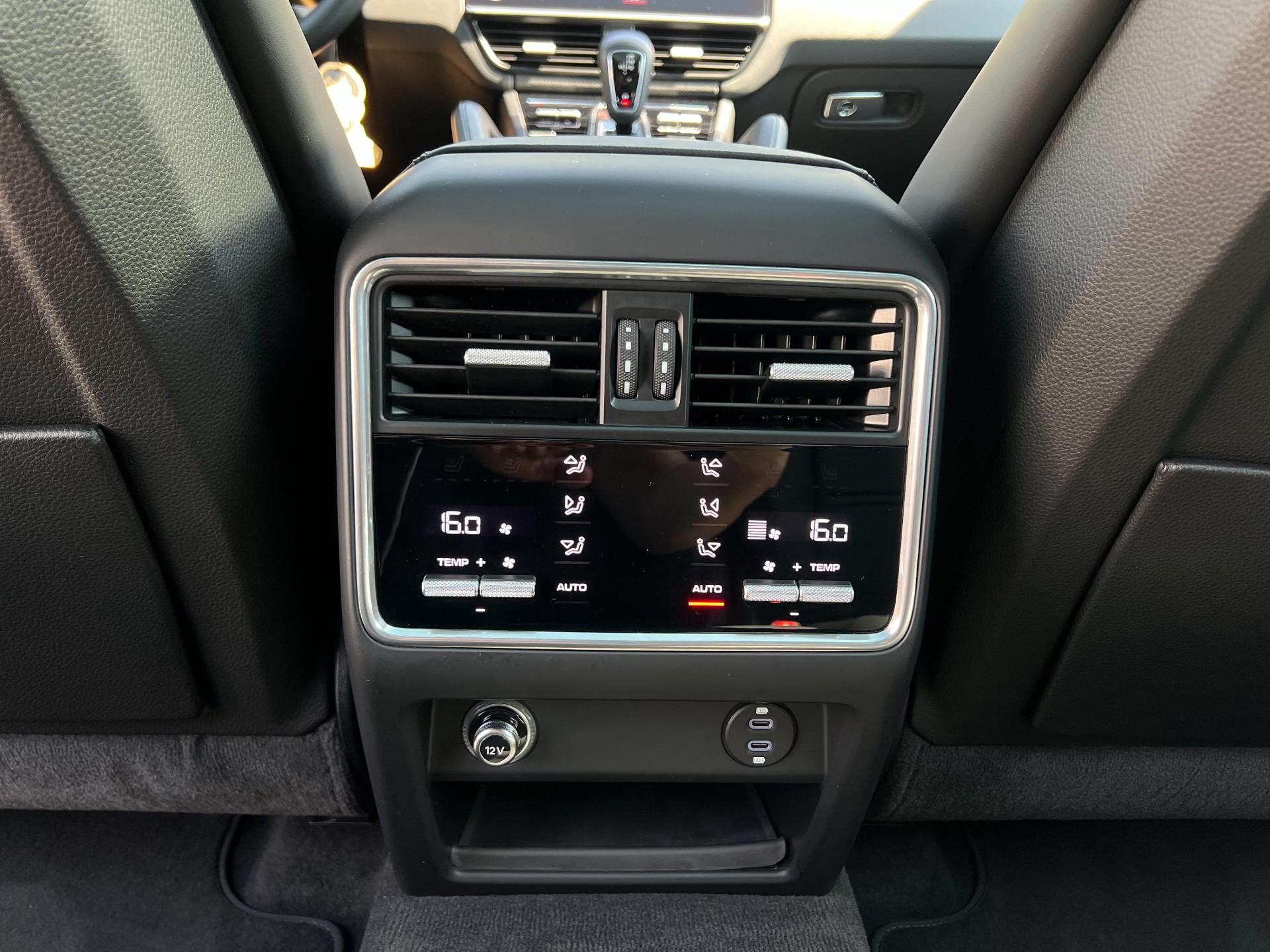 Foto número 591990 do veiculo