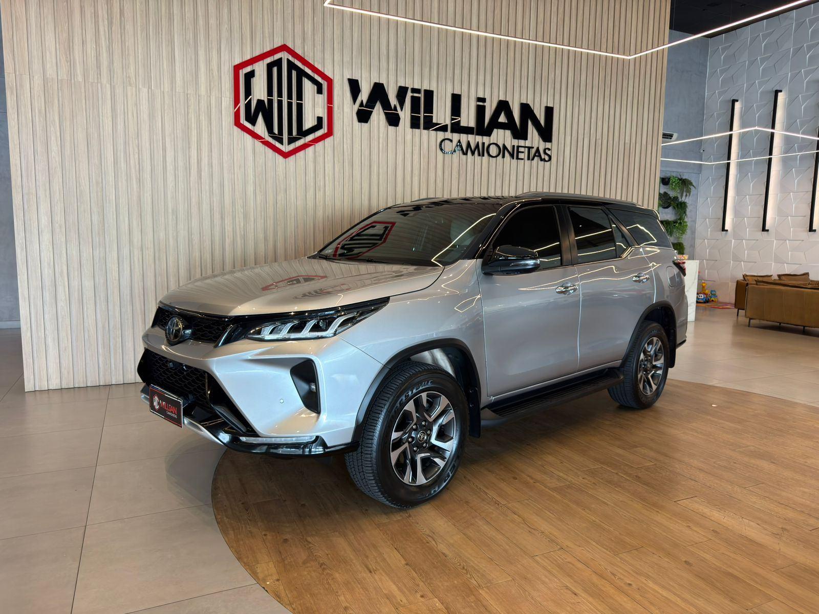 Foto número 569356 do veiculo