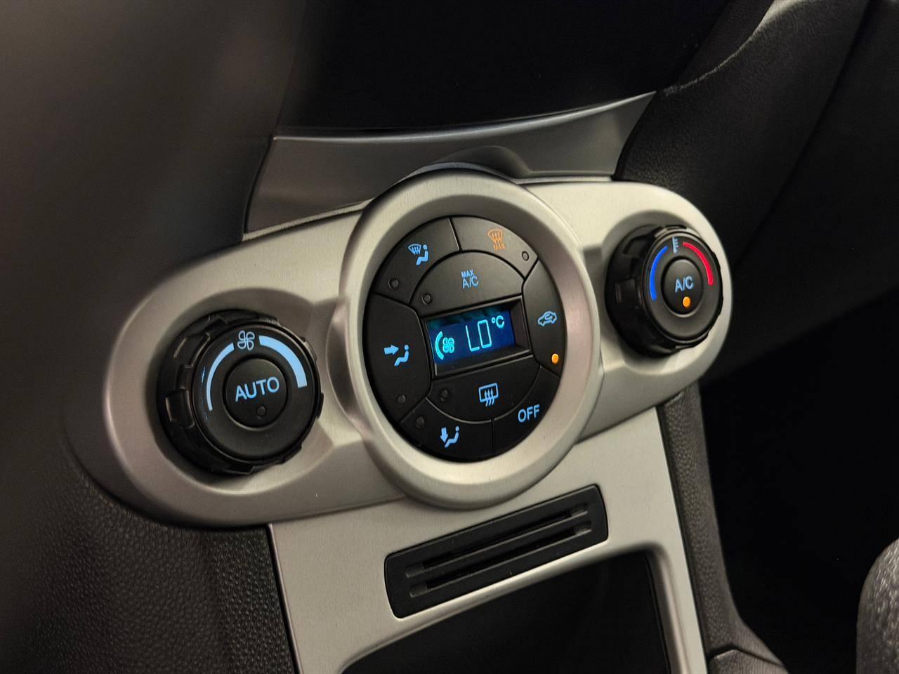 Foto número 567803 do veiculo