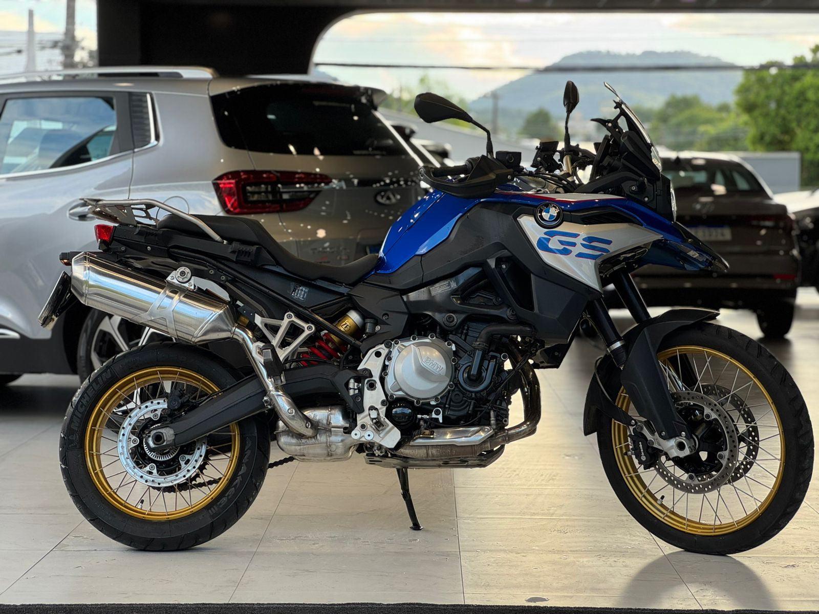 Foto número 565808 do veiculo