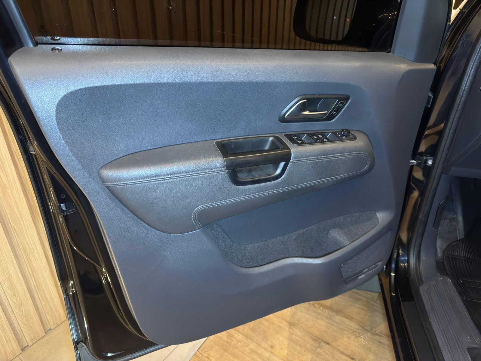 Foto número 554075 do veiculo