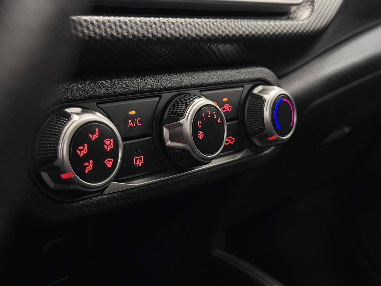 Foto número 556135 do veiculo