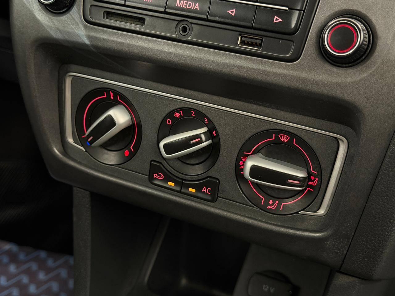 Foto número 579585 do veiculo