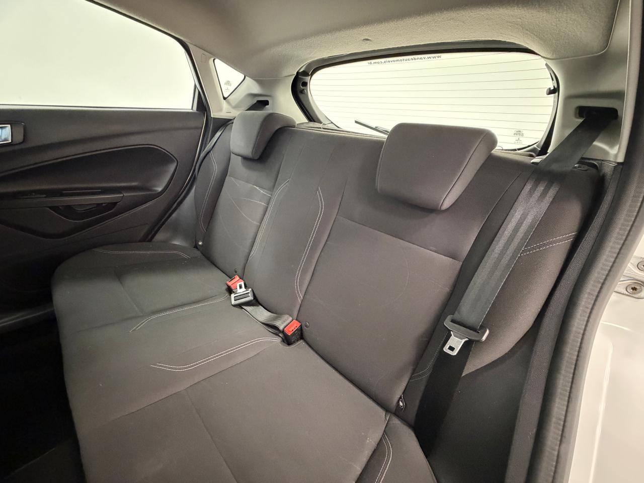 Foto número 567813 do veiculo