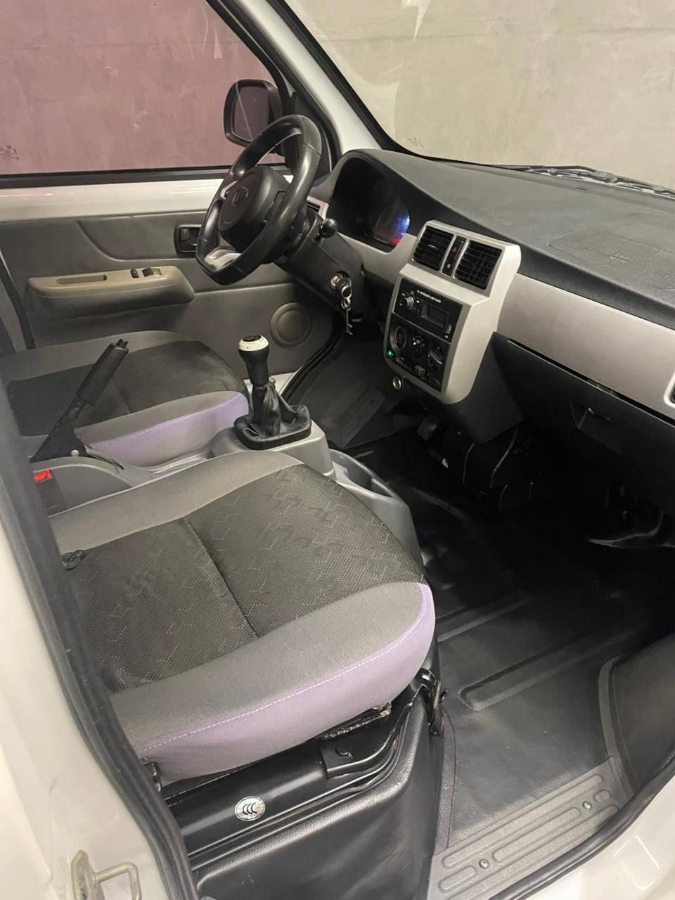 Foto número 577940 do veiculo