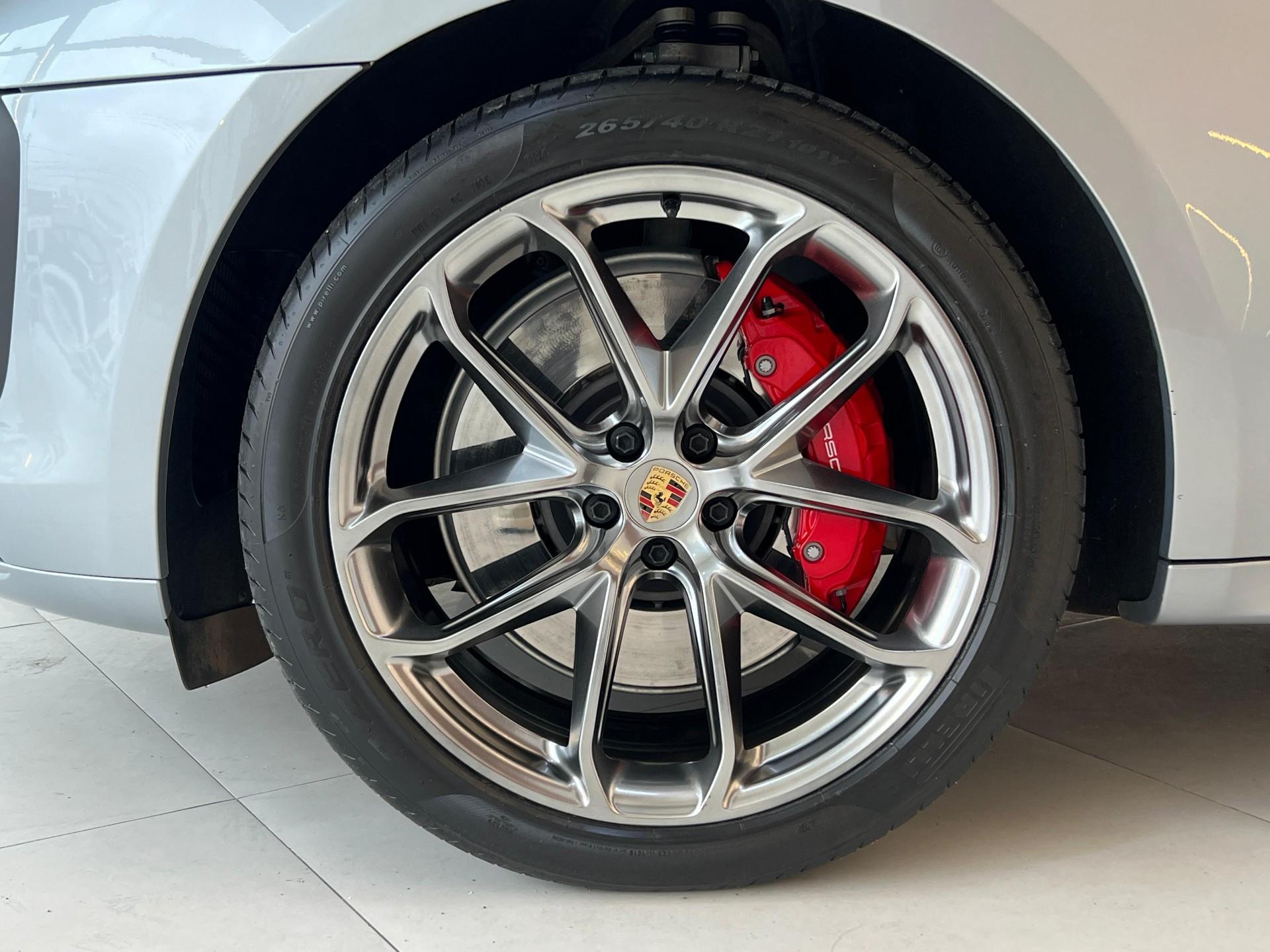 Foto número 552972 do veiculo