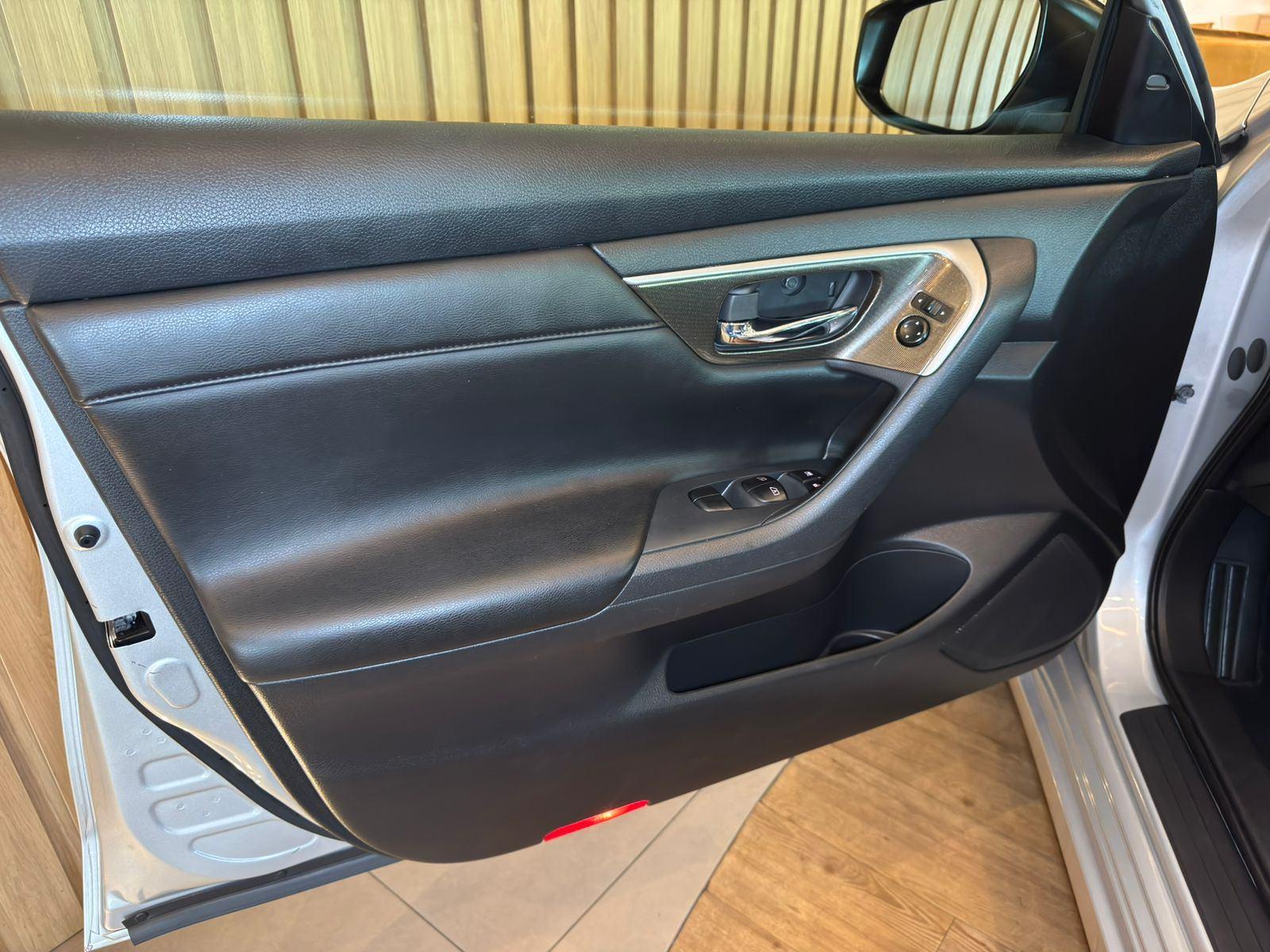 Foto número 545761 do veiculo