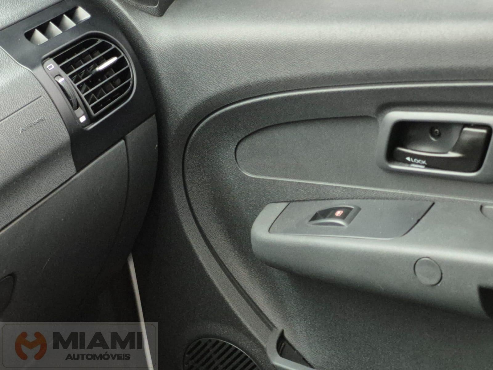 Foto número 579969 do veiculo