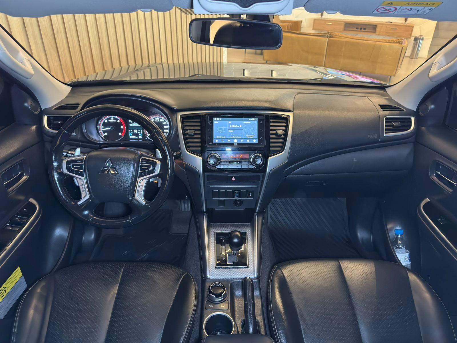 Foto número 547387 do veiculo