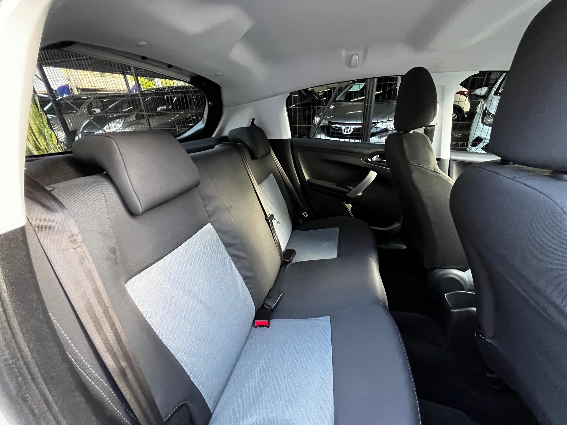 Foto número 543985 do veiculo