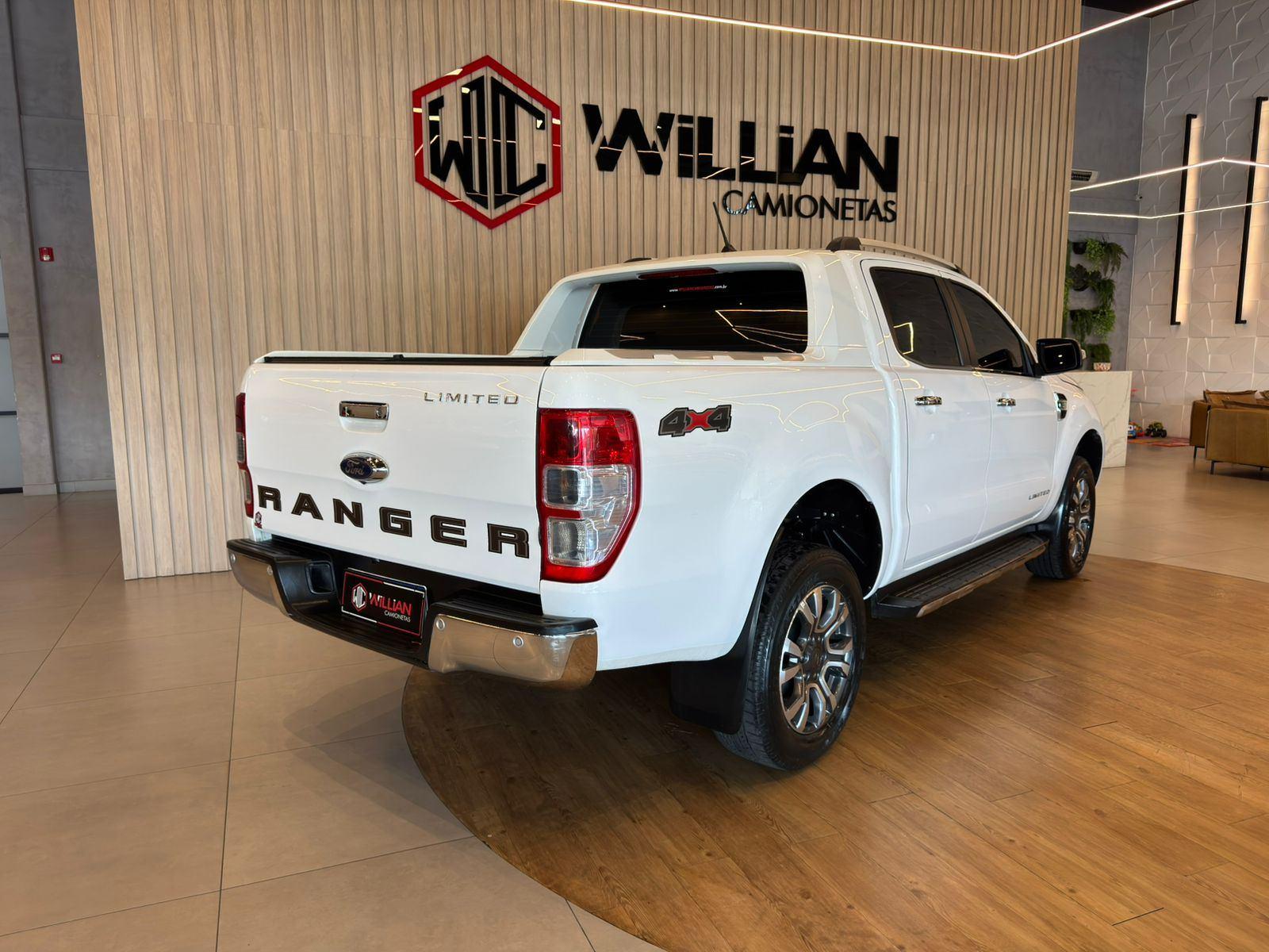 Foto número 546186 do veiculo