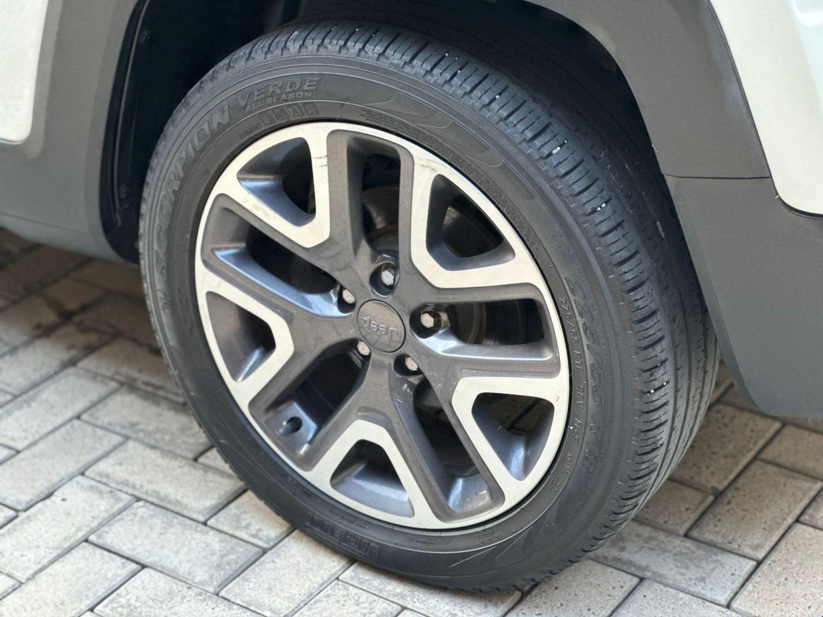 Foto número 580989 do veiculo