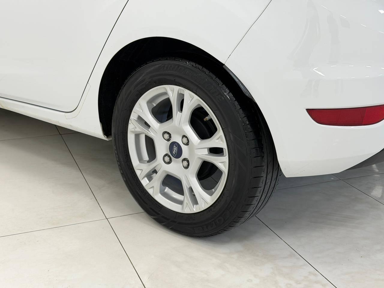 Foto número 567815 do veiculo