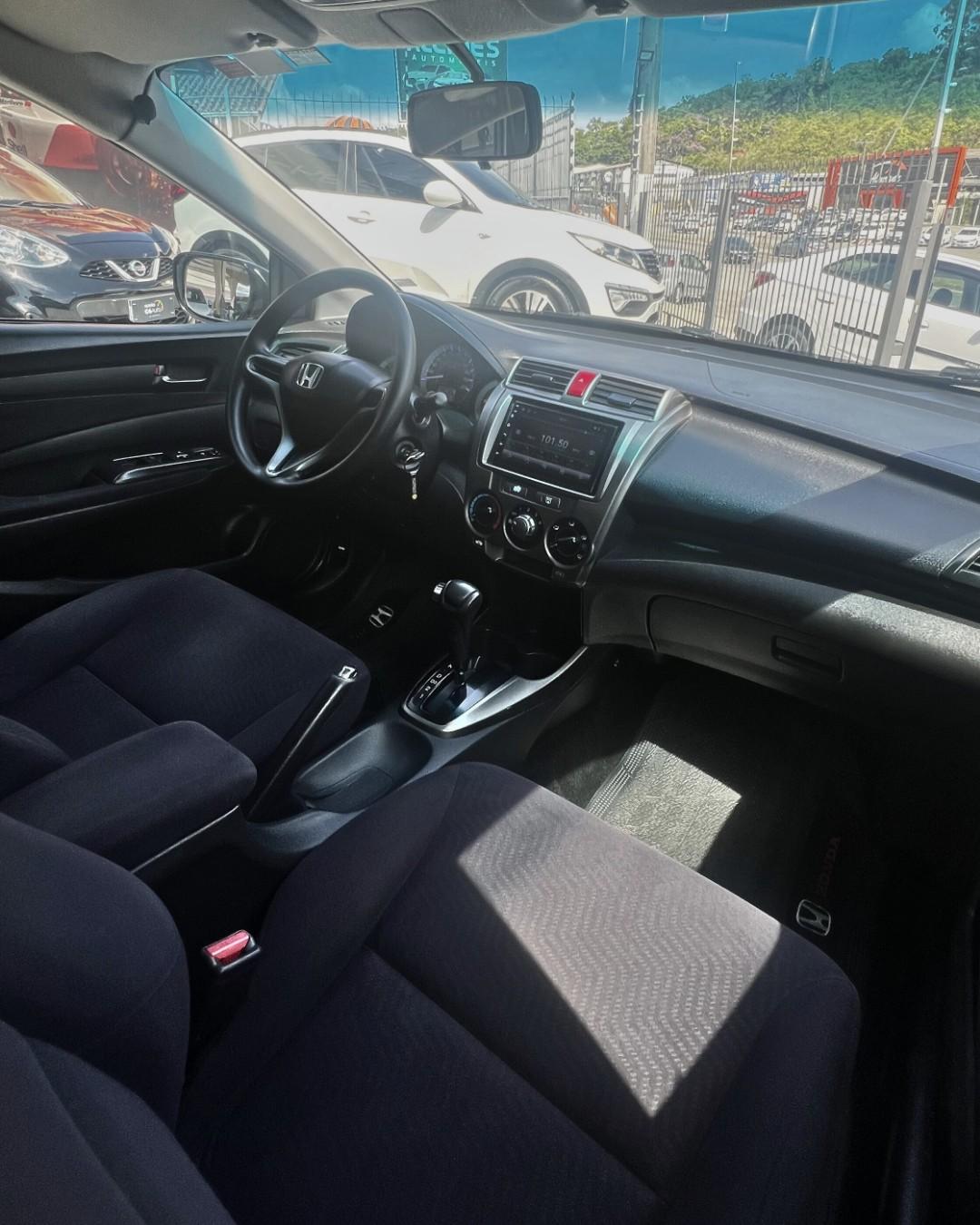 Foto número 549702 do veiculo