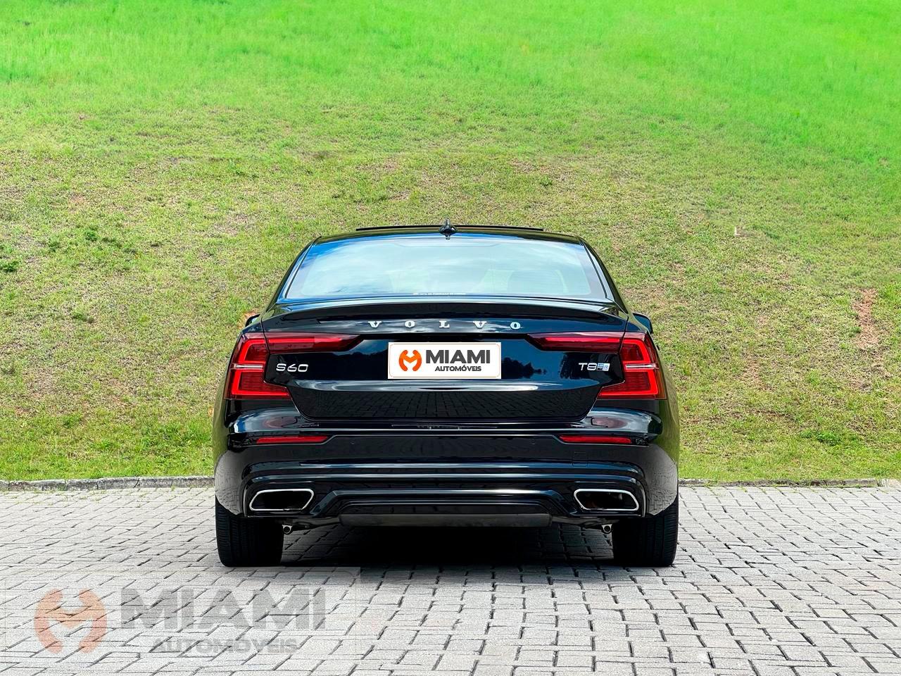 Foto número 542381 do veiculo