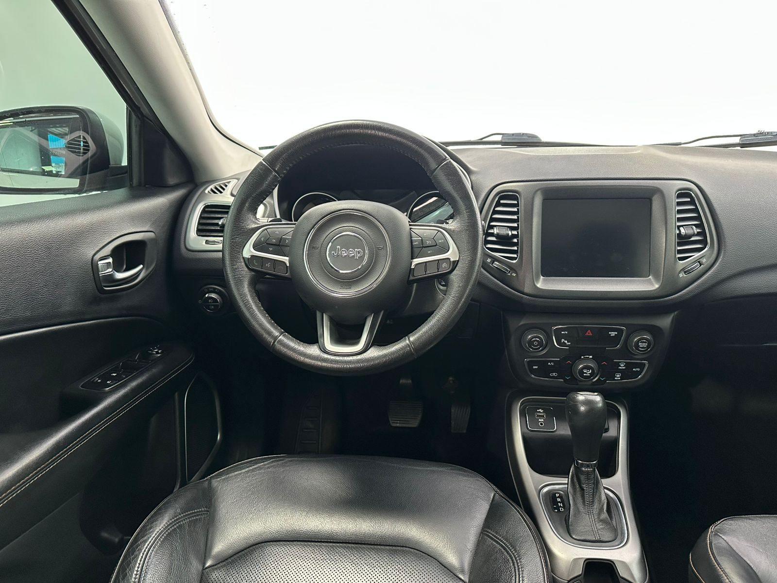 Foto número 549206 do veiculo