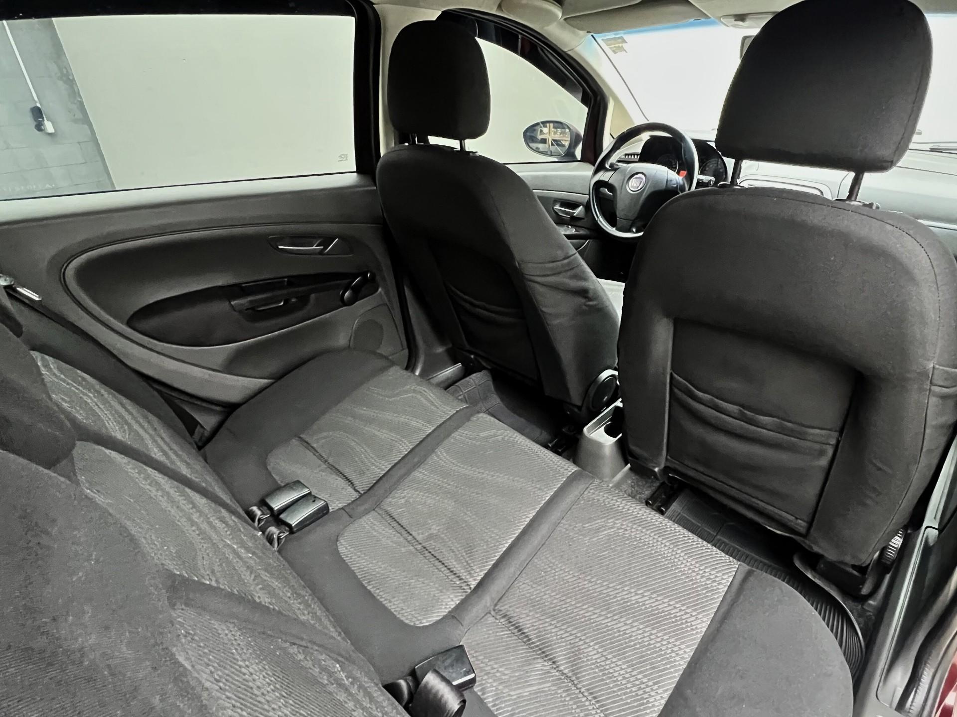 Foto número 552397 do veiculo