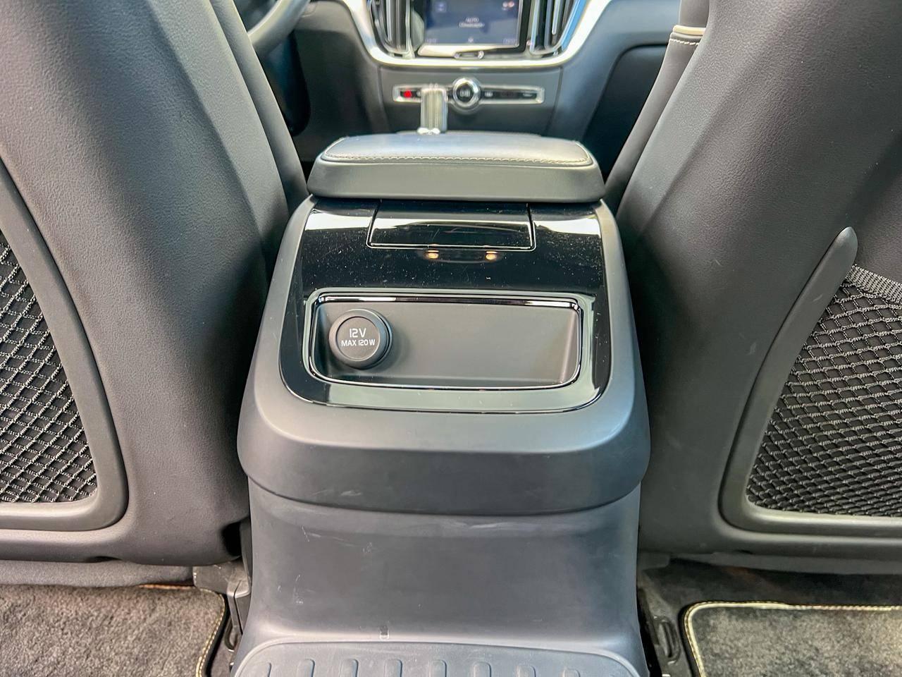 Foto número 542356 do veiculo