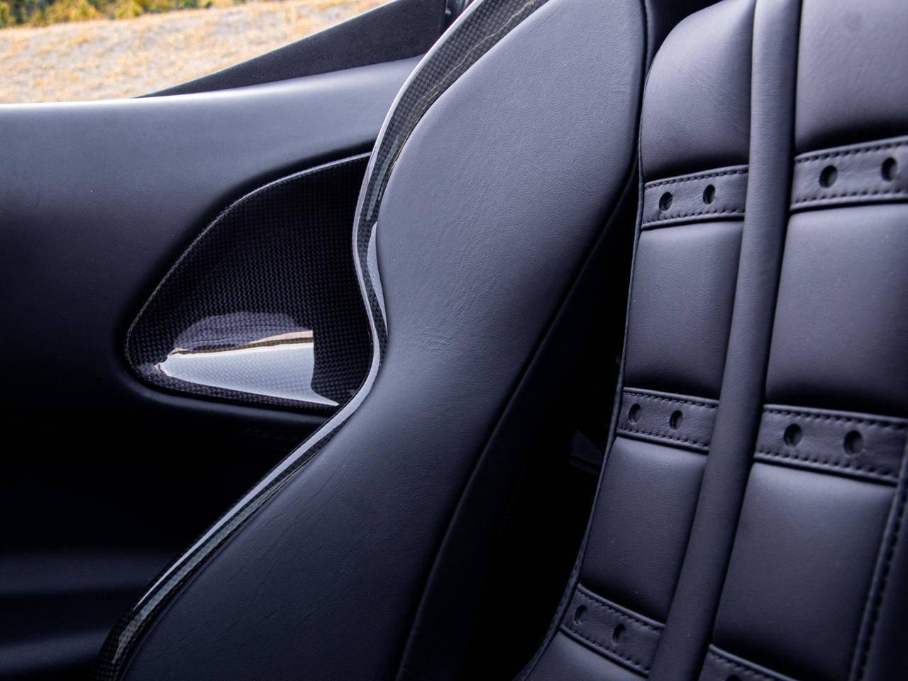 Foto número 556069 do veiculo