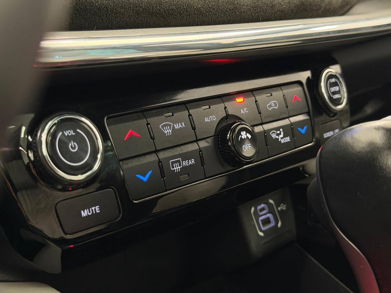 Foto número 542462 do veiculo