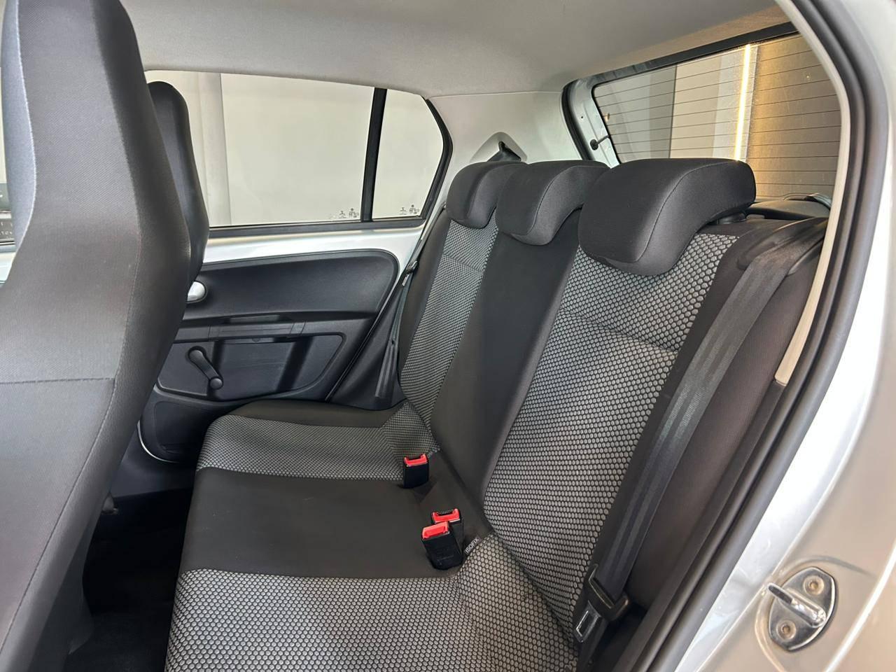 Foto número 585974 do veiculo