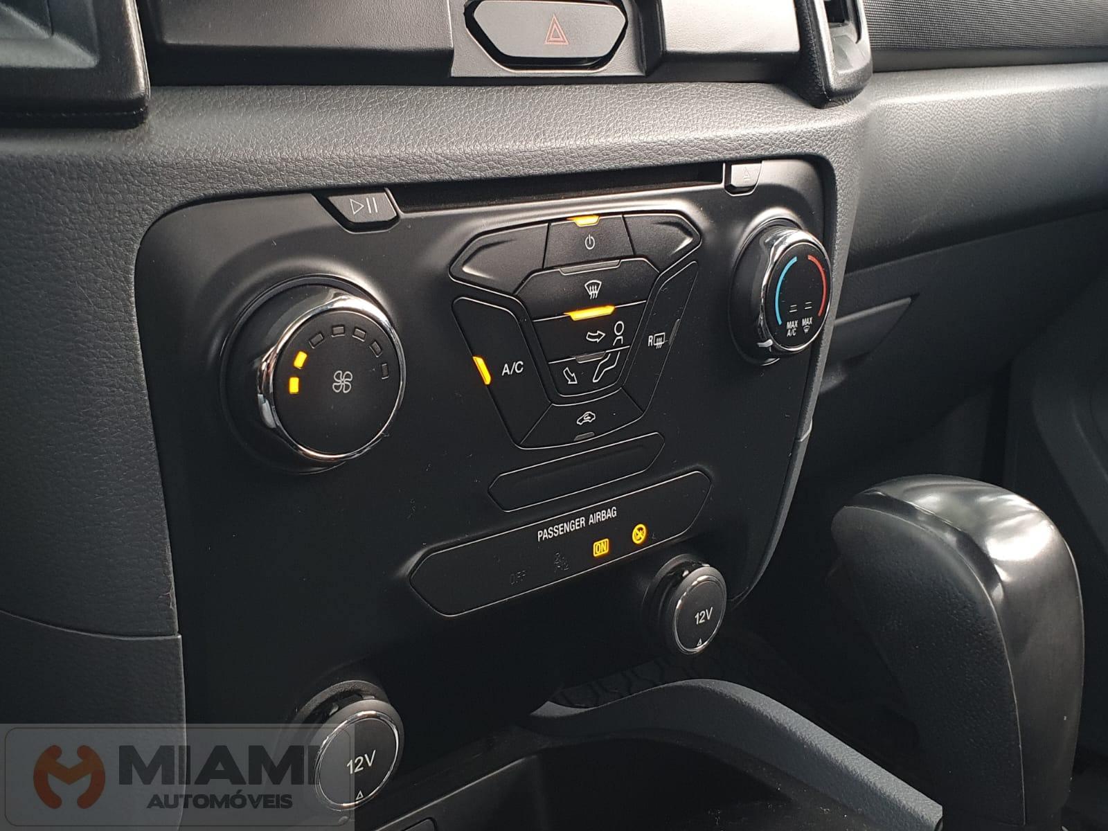 Foto número 588028 do veiculo