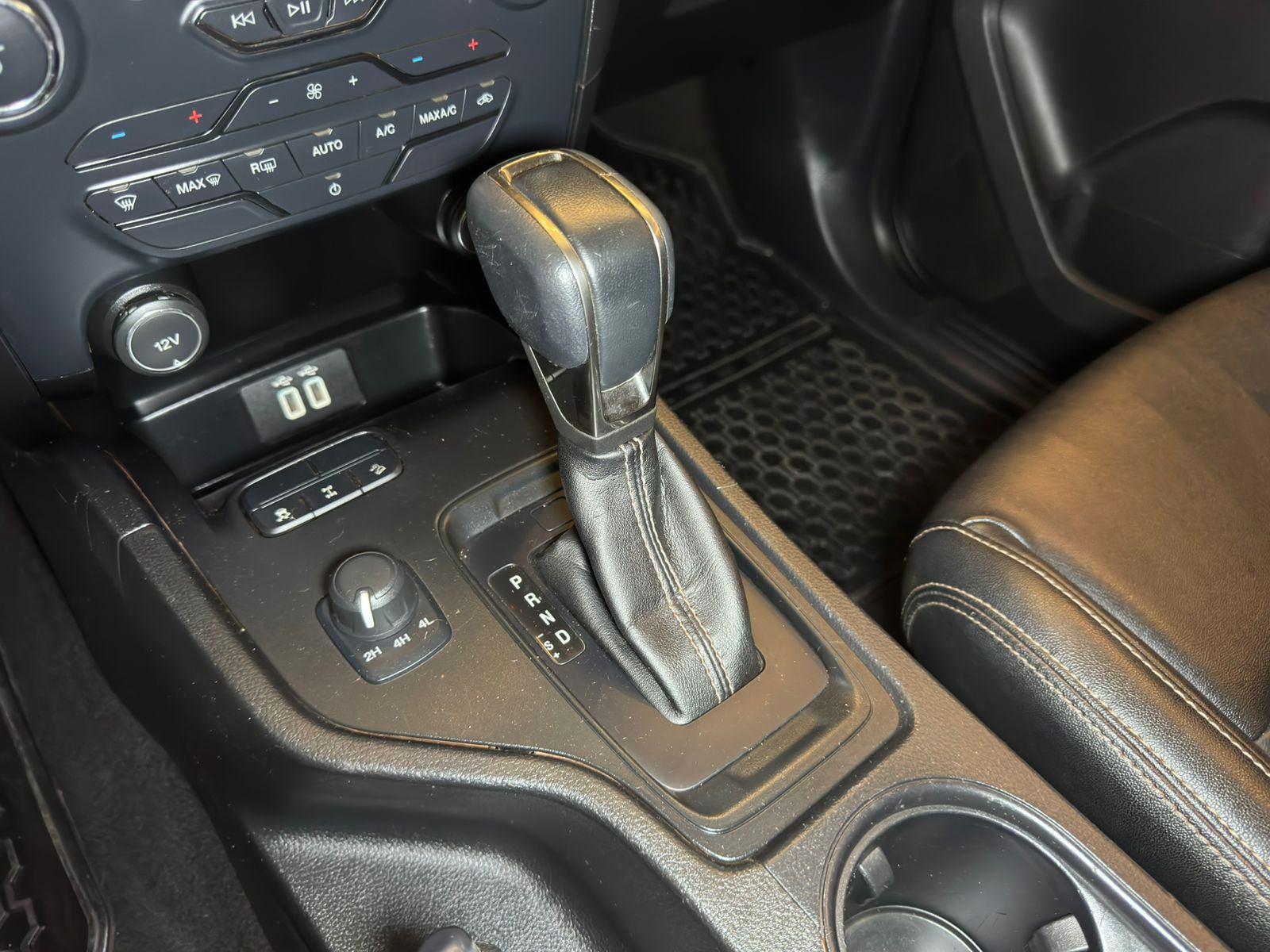 Foto número 545300 do veiculo