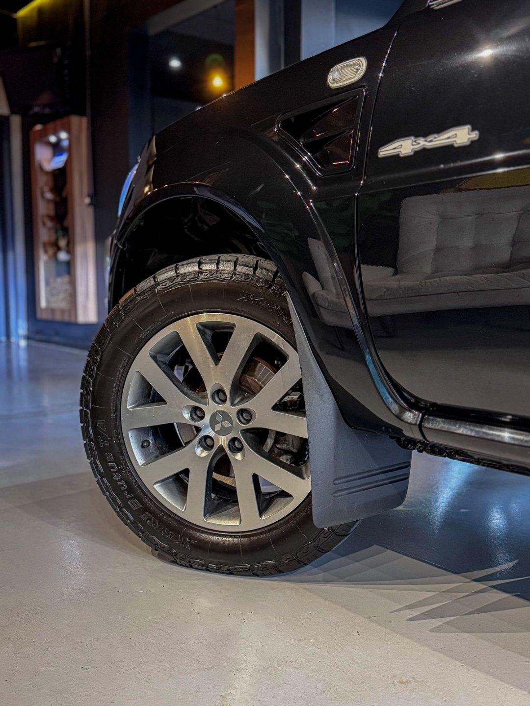 Foto número 587628 do veiculo