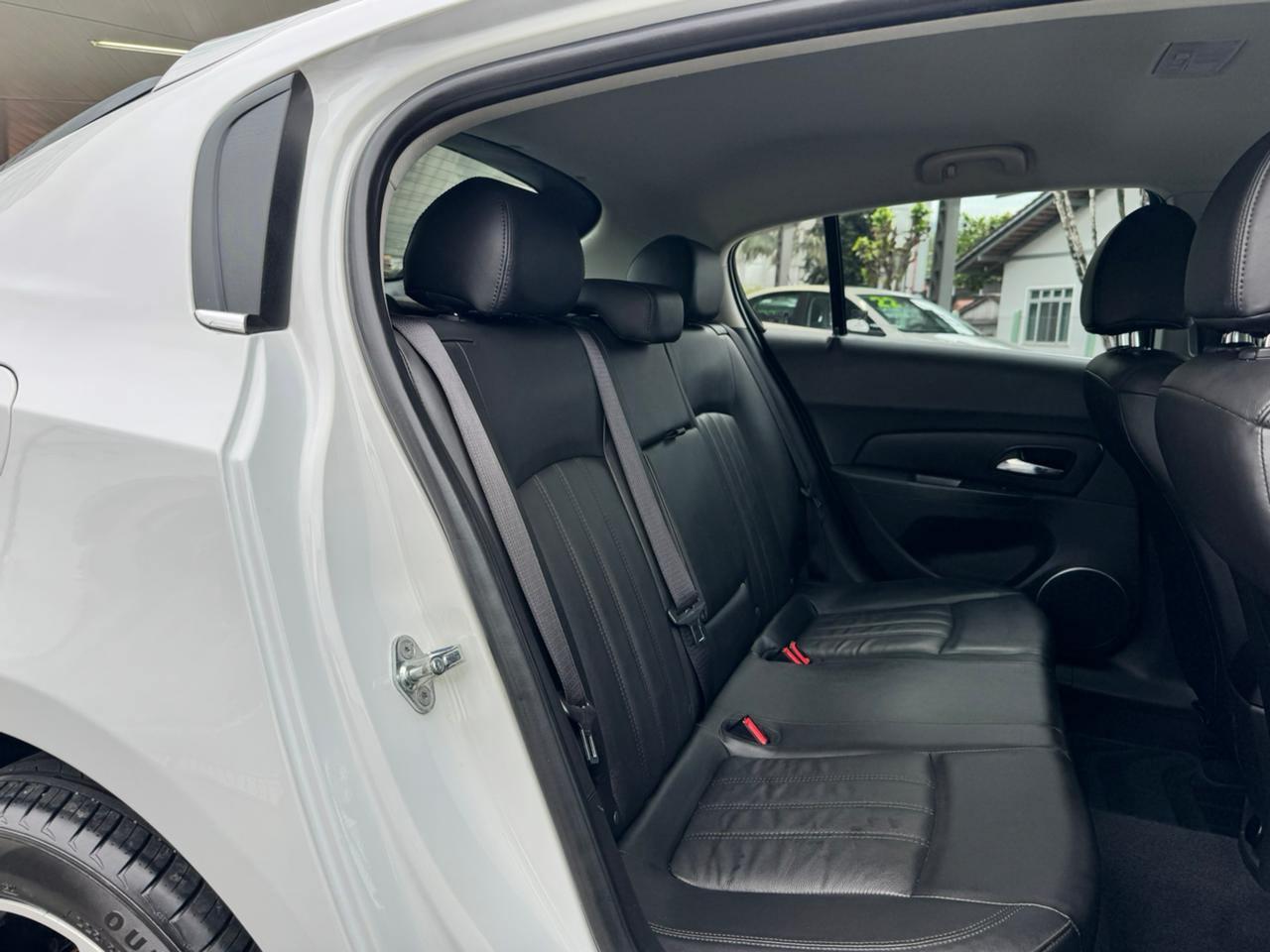 Foto número 575400 do veiculo