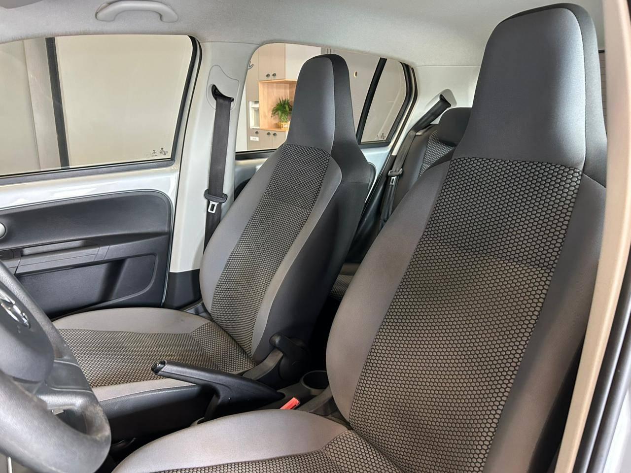 Foto número 585973 do veiculo