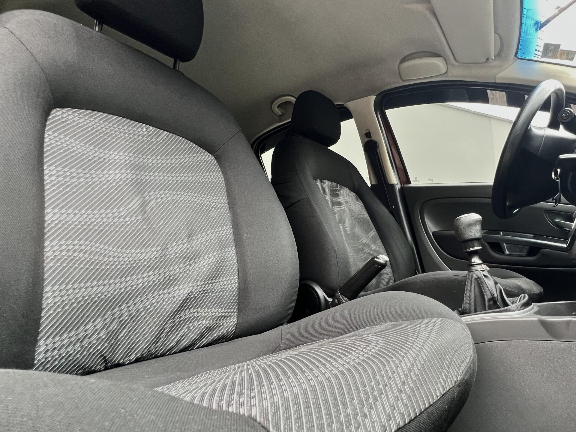 Foto número 552403 do veiculo