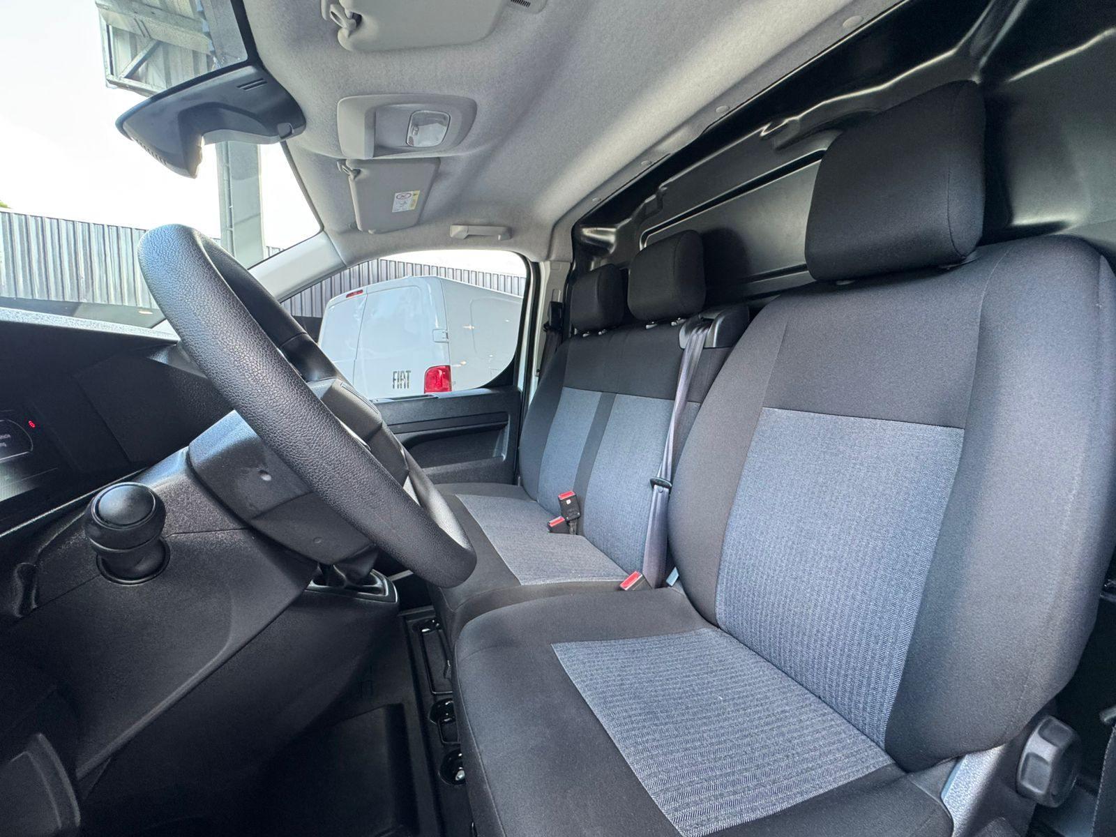 Foto número 581880 do veiculo