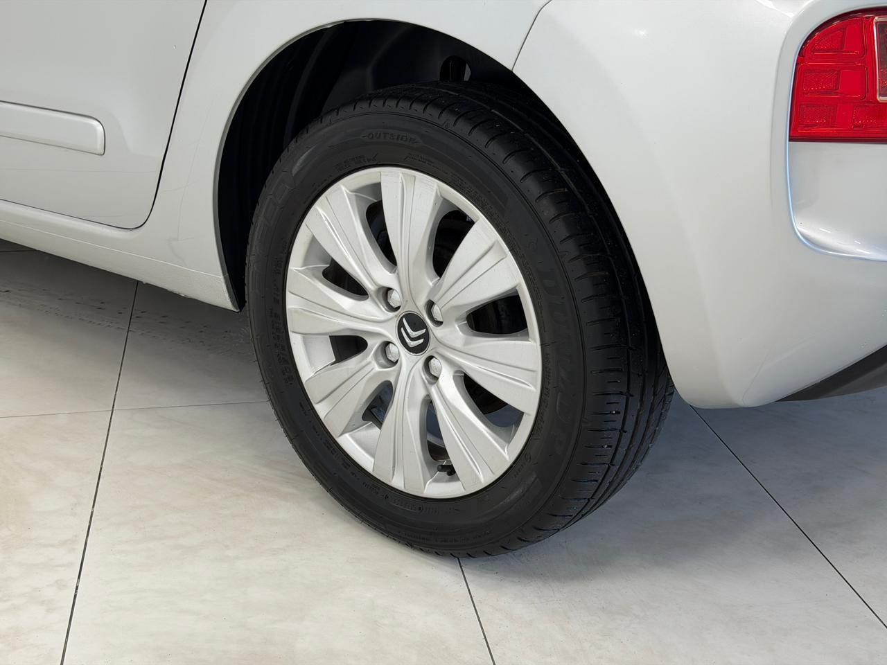 Foto número 576994 do veiculo