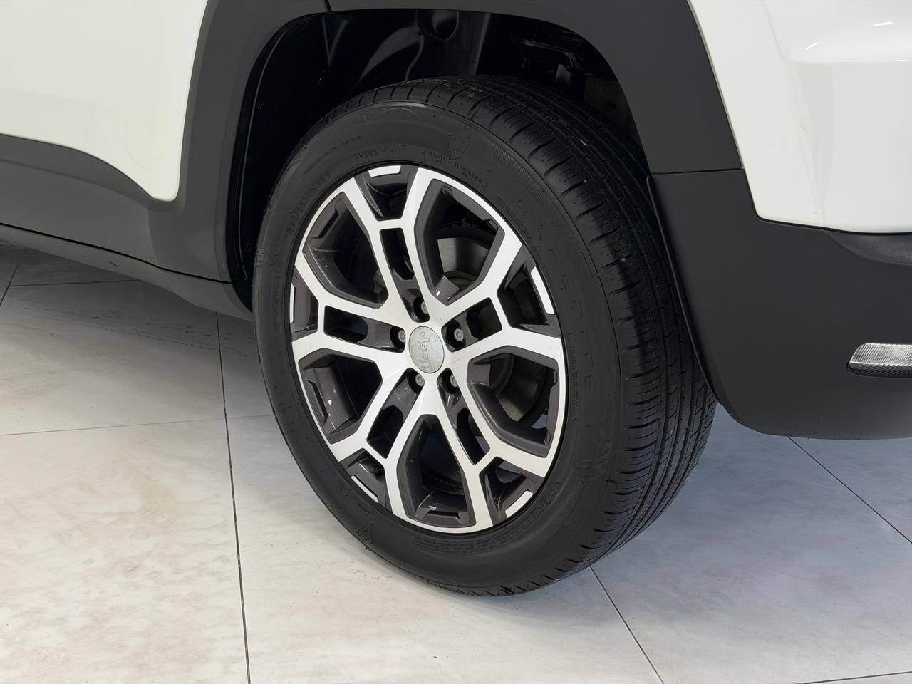 Foto número 573946 do veiculo