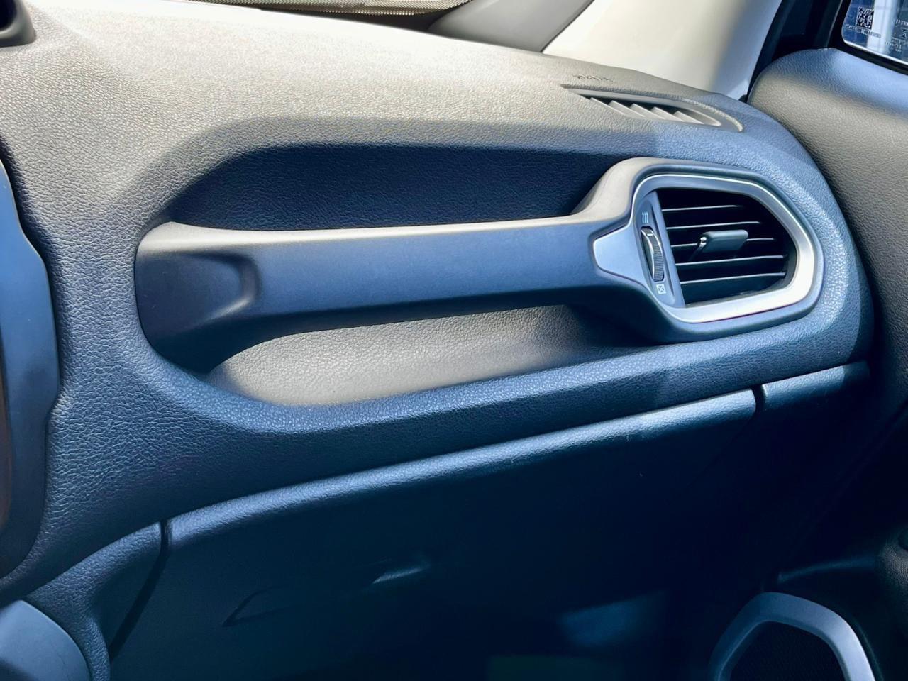 Foto número 561903 do veiculo