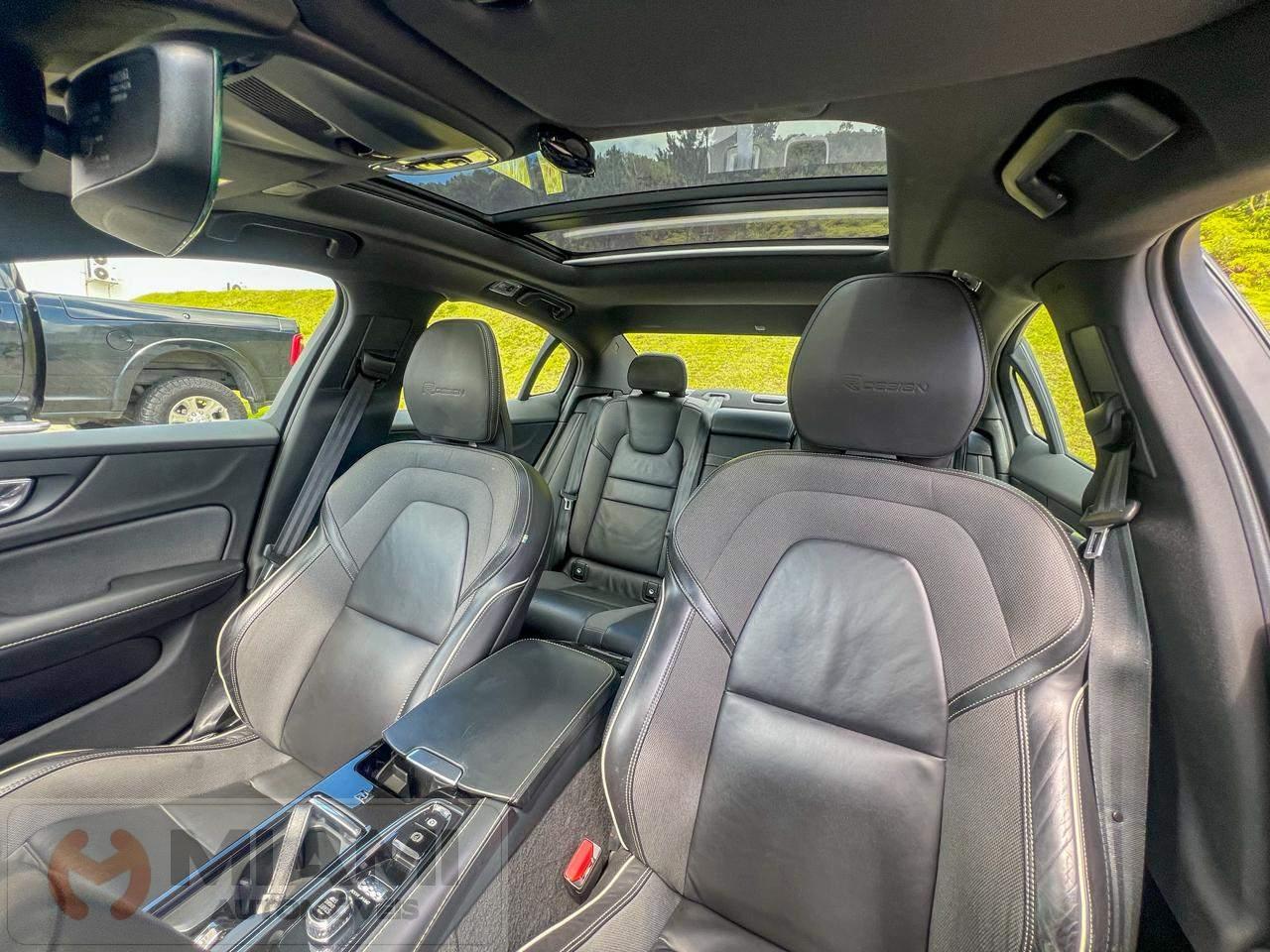 Foto número 542393 do veiculo