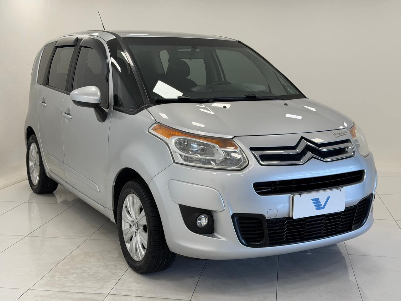 Foto número 576975 do veiculo