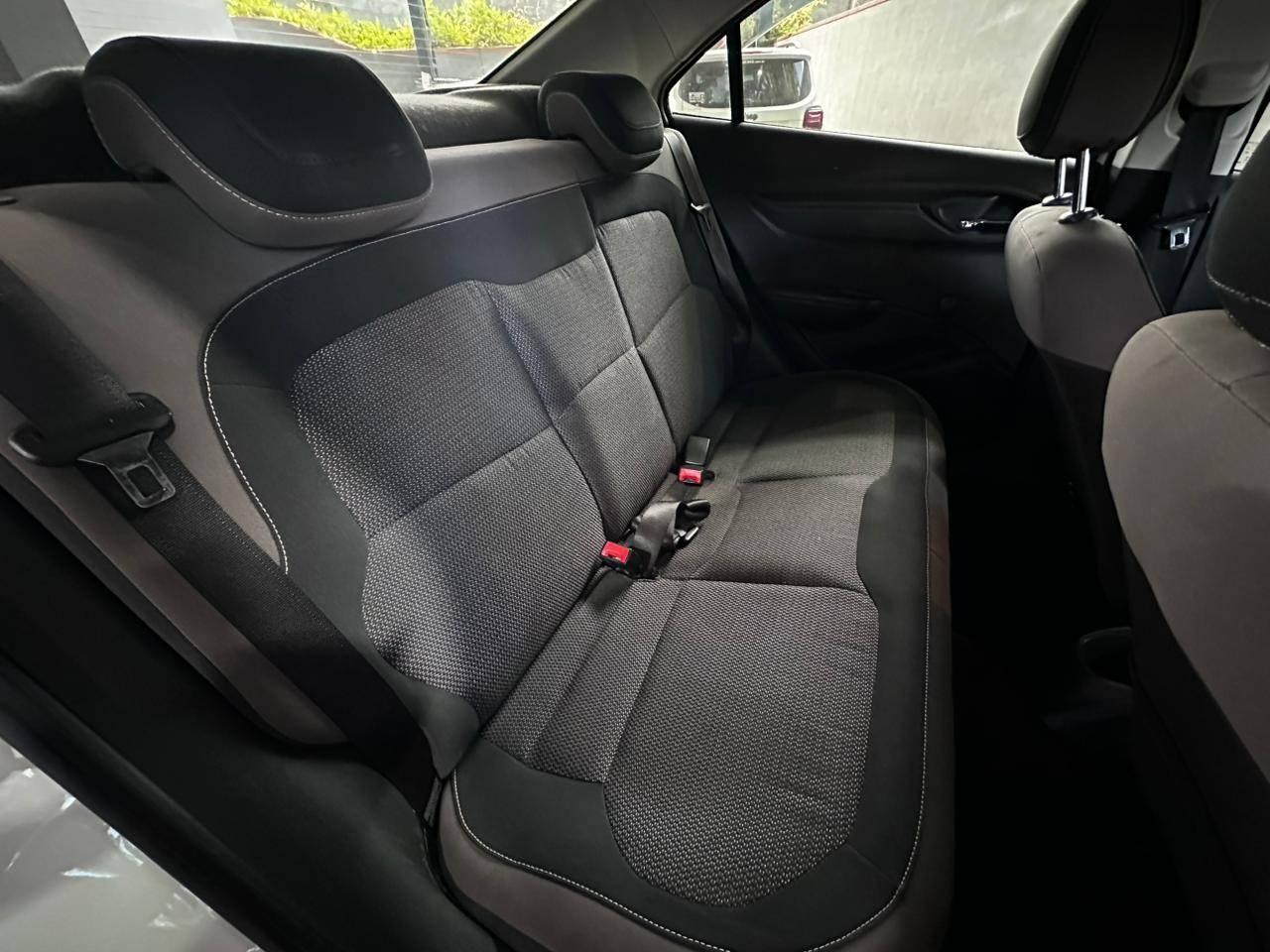 Foto número 590946 do veiculo