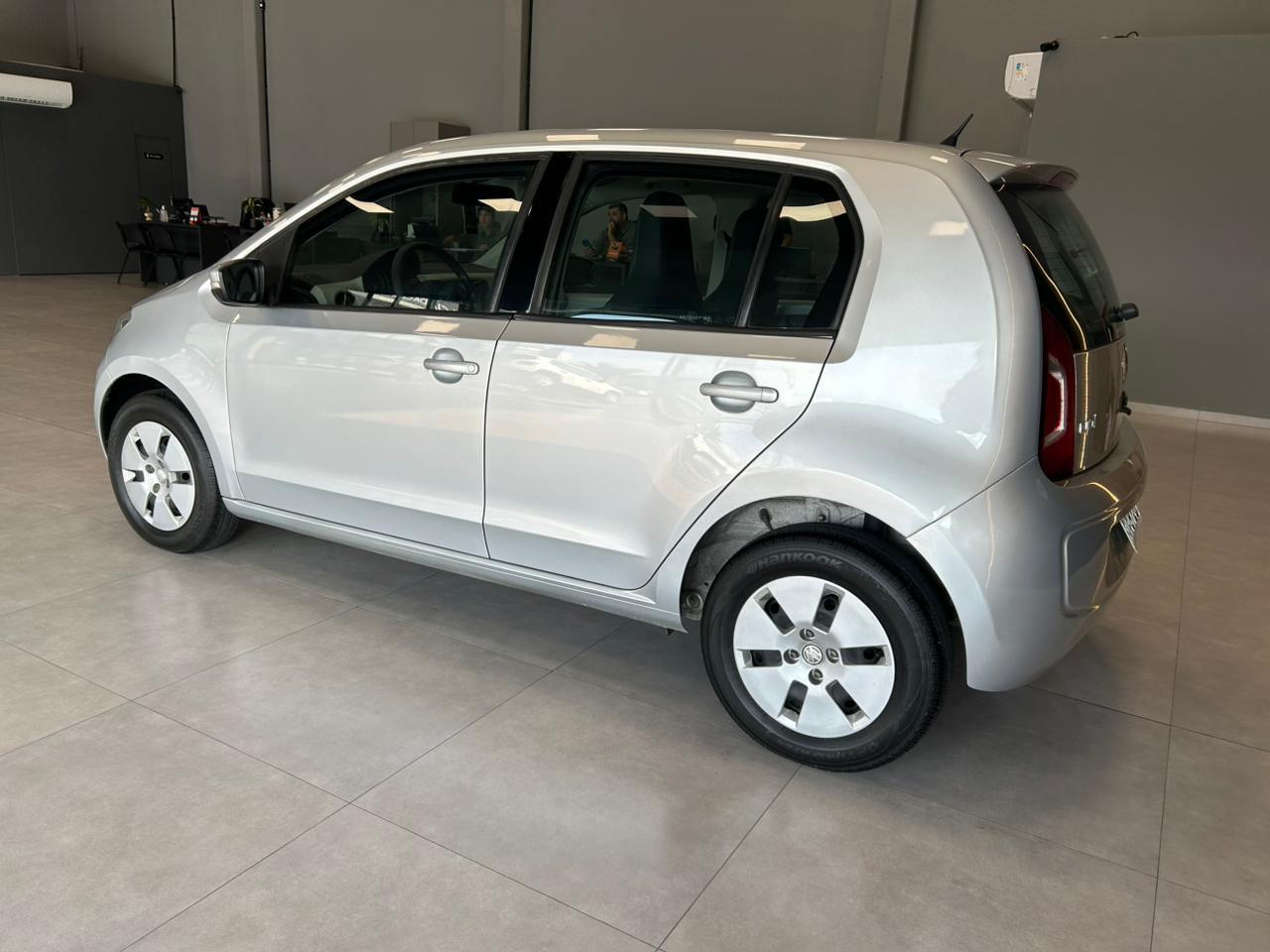 Foto número 585970 do veiculo