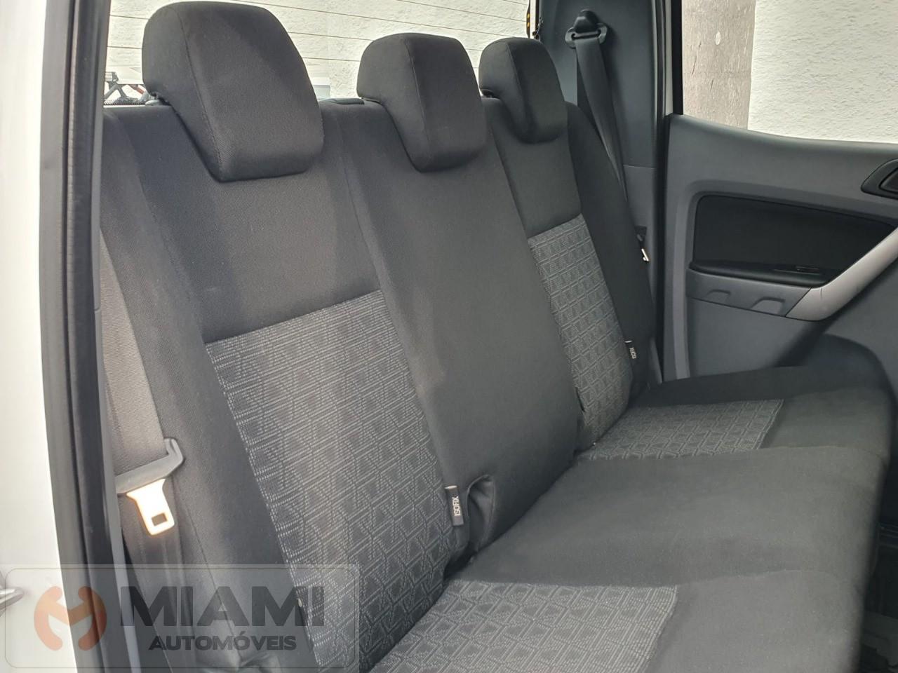 Foto número 588032 do veiculo