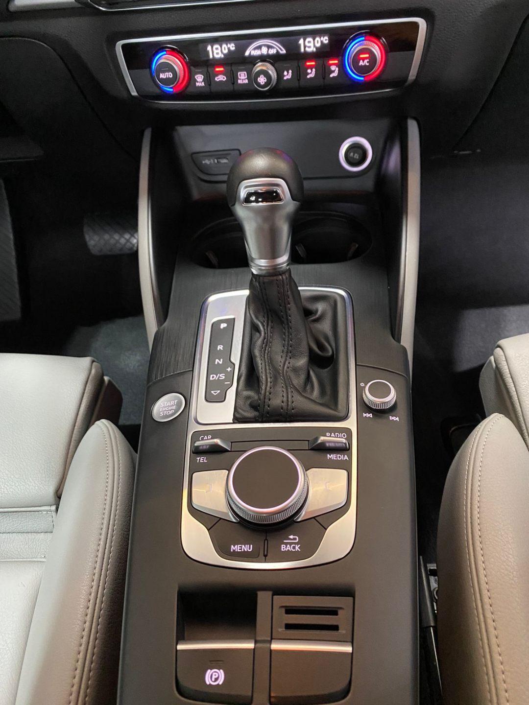 Foto número 555383 do veiculo