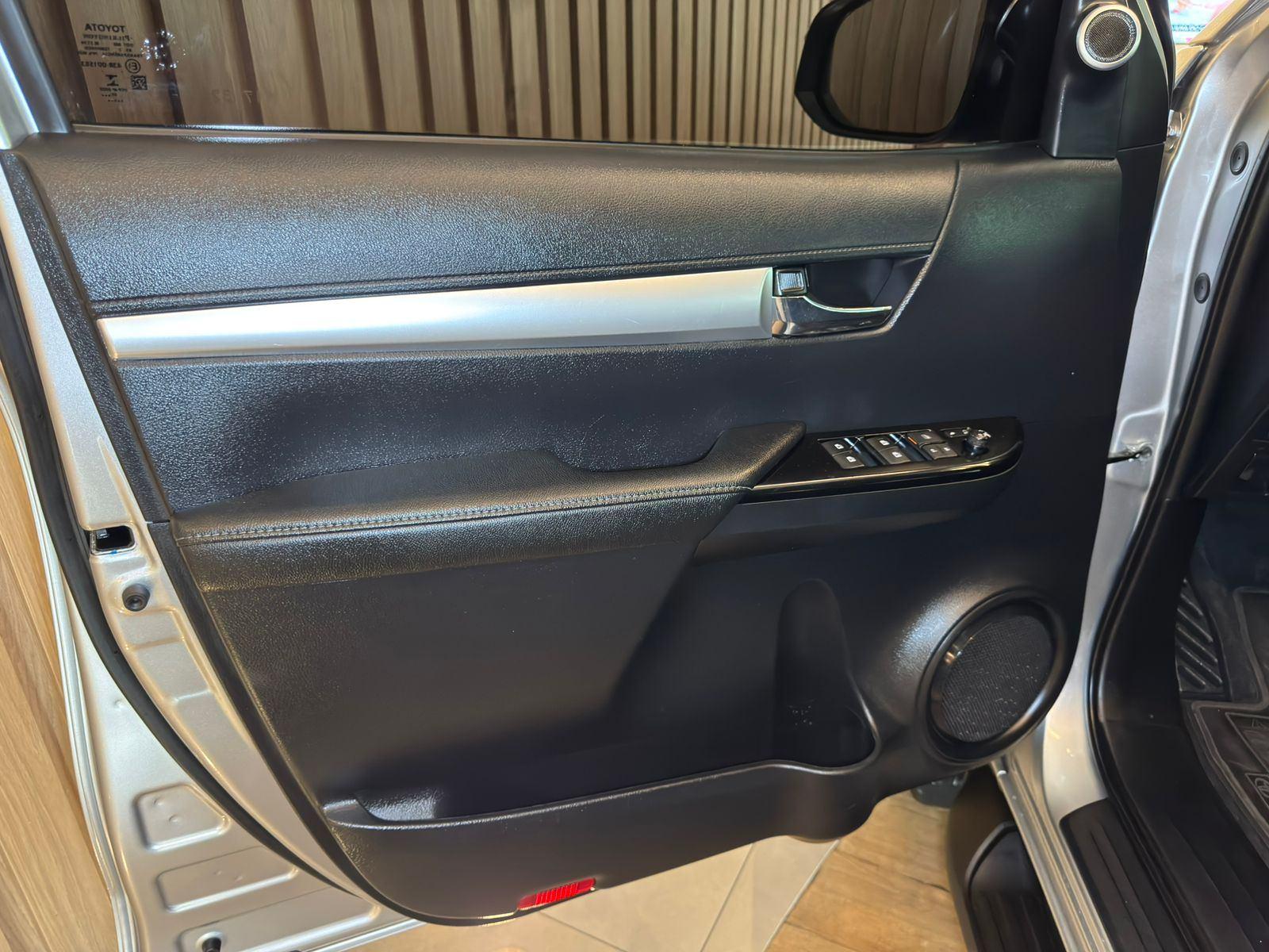 Foto número 548300 do veiculo