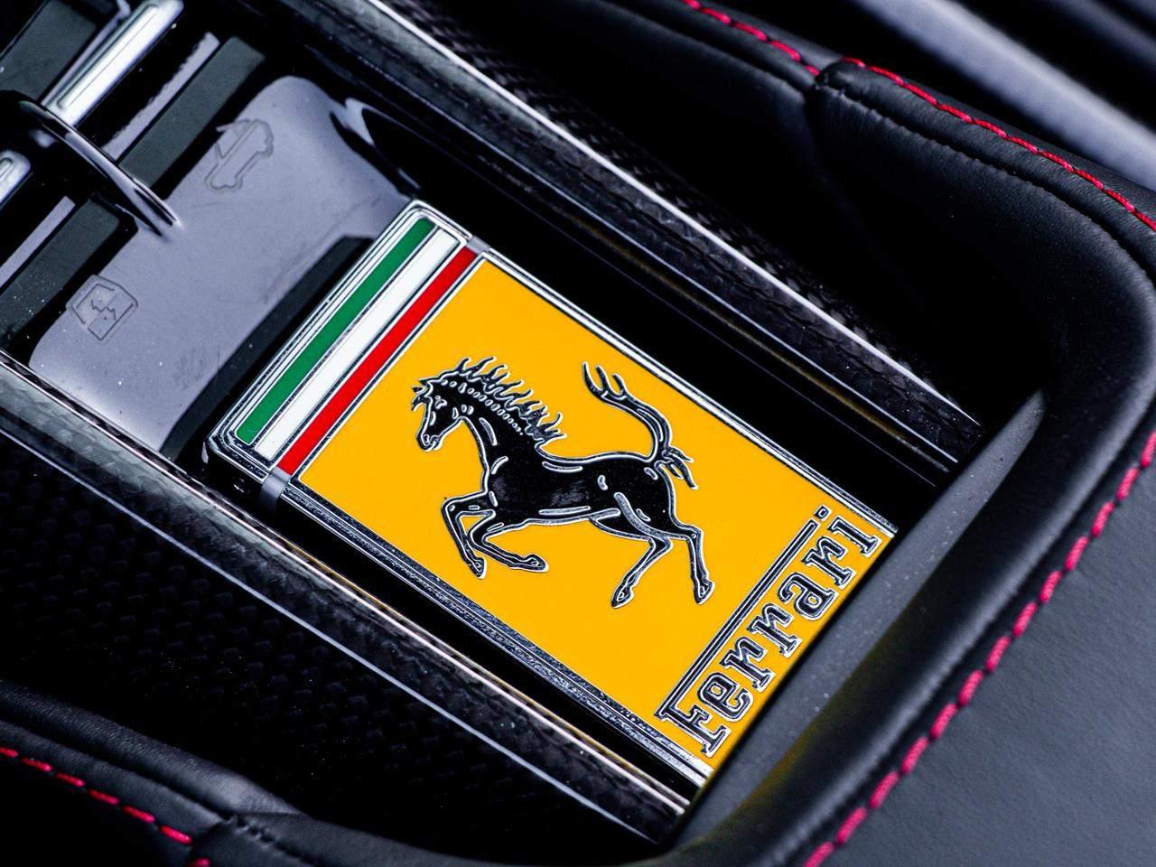 Foto número 556073 do veiculo