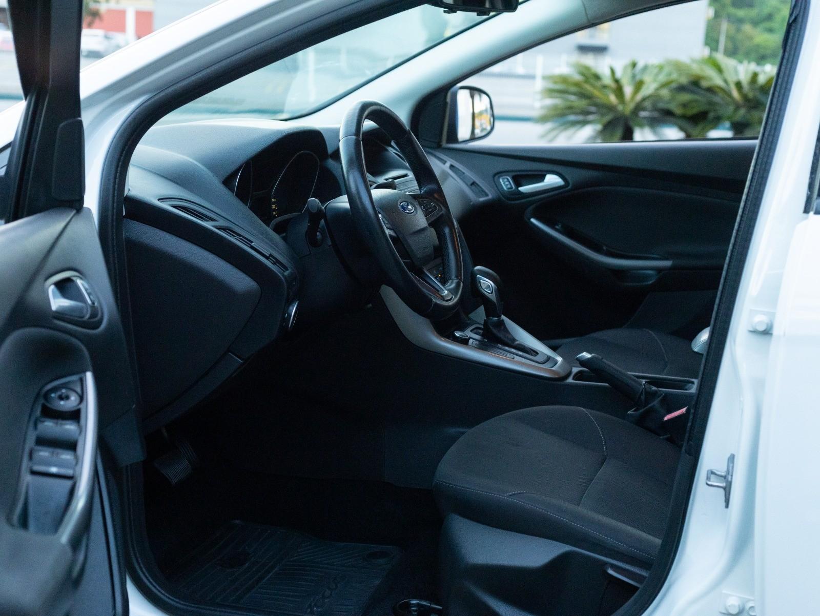 Foto número 587912 do veiculo