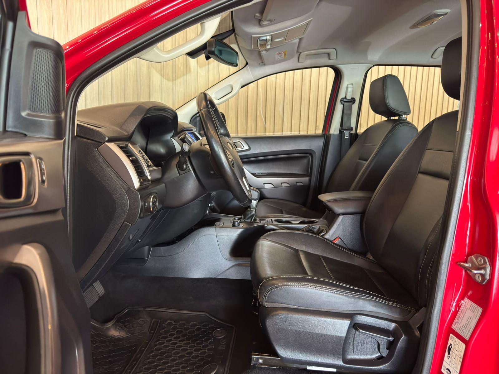 Foto número 545296 do veiculo